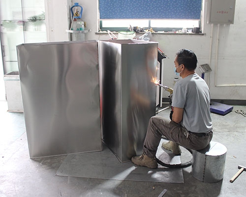 不（bú）鏽鋼風（fēng）管焊（hàn）接